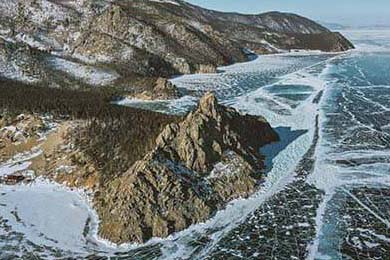 DNF公益服发布网：别样游戏环境背后的风险与争议？